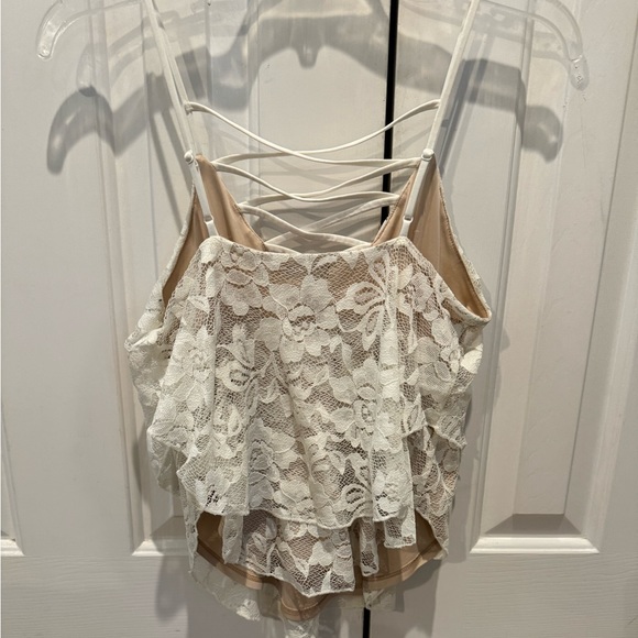 Express White Lace Tank Size XS - Picture 4 of 4